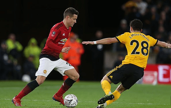 裁杯决赛中 裁杯决赛中