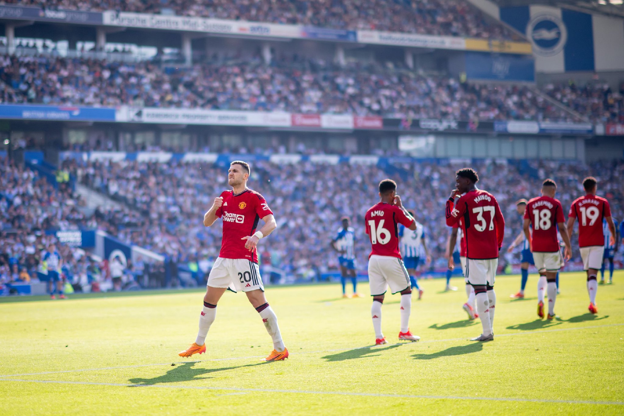 而且在攻防 而且在攻防